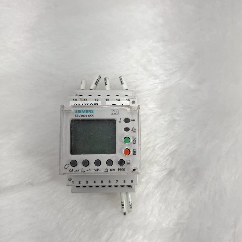 SIEMENS 5SV8001-6KK RESIDUAL CURRENT MONITOR (RCM) 5SV80016KK